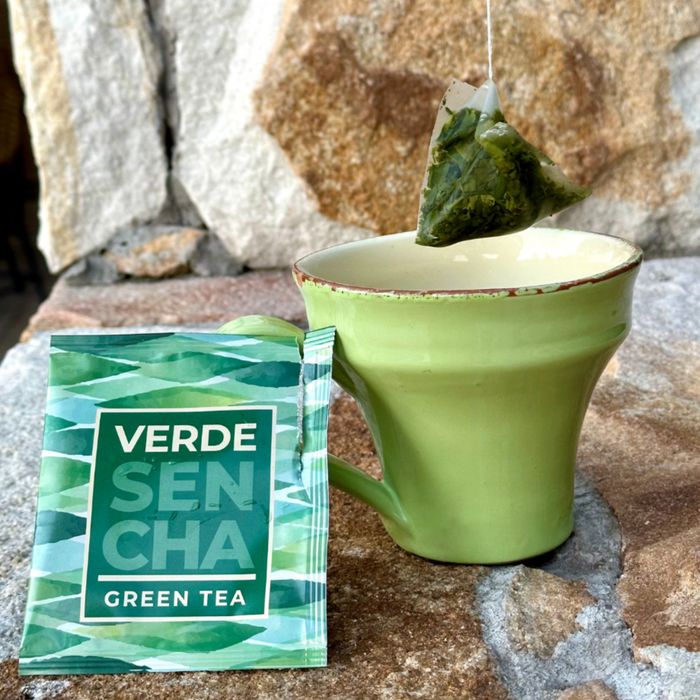 Verde Sencha - Te Verde Sencha Fukujyu - piramide - taza - rocas